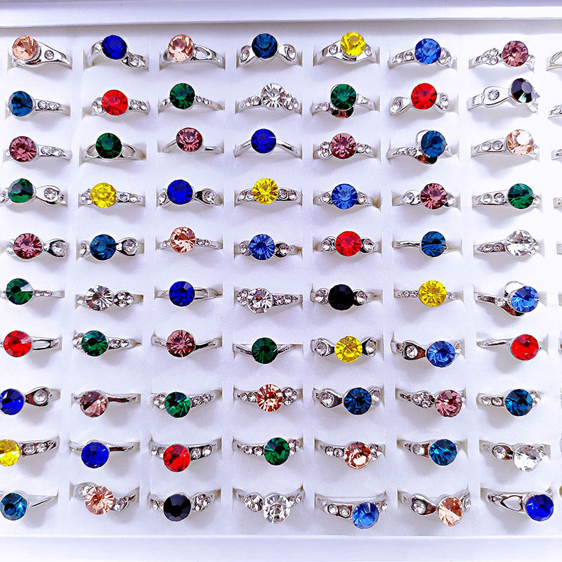 Sweet Geometric Alloy Ring For Women With Colourful Rhinestones Inlay