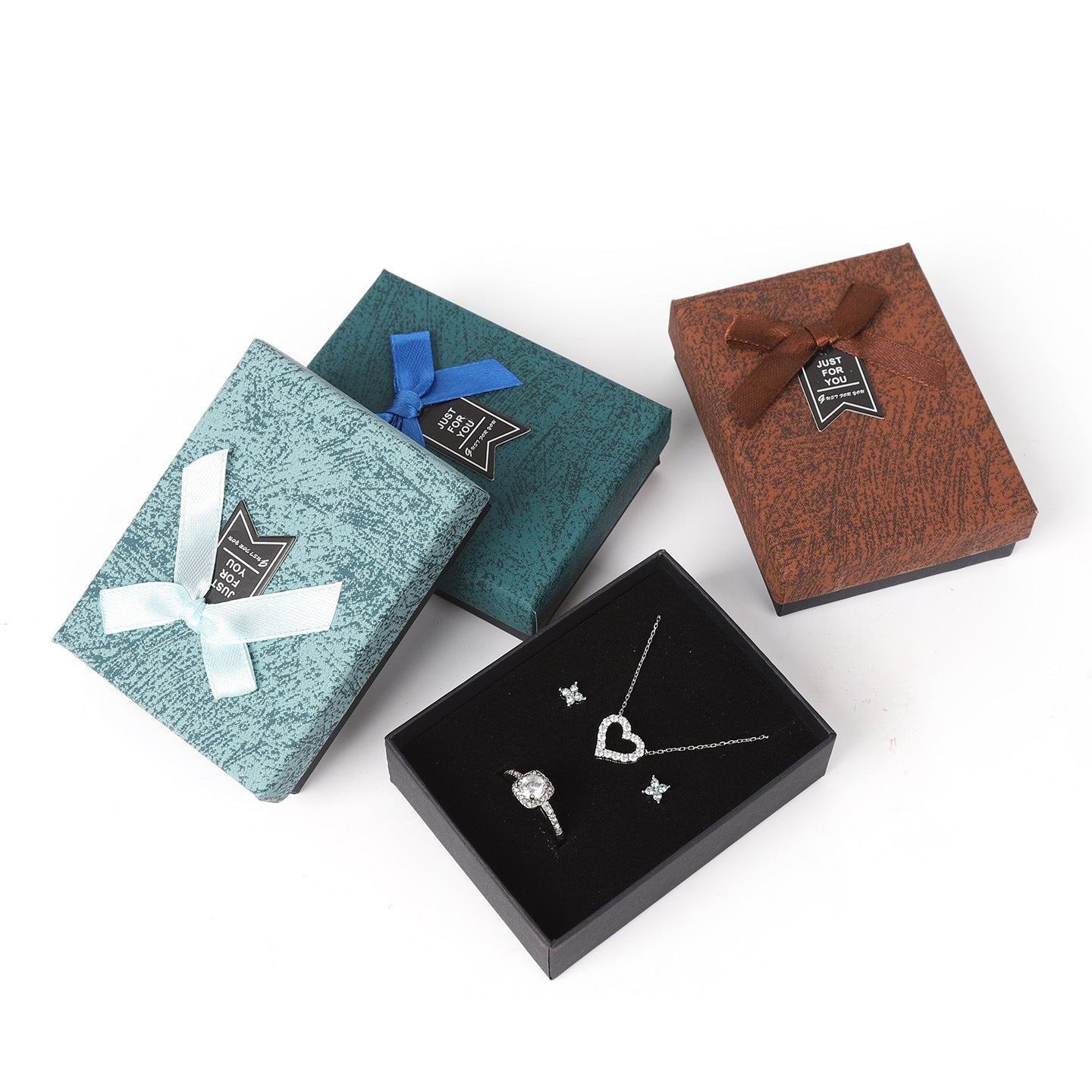 Bow Tie Jewelry Box Made Of Paper With Hot Stamping Craft, Available In Red For Elegant Jewelry Packaging