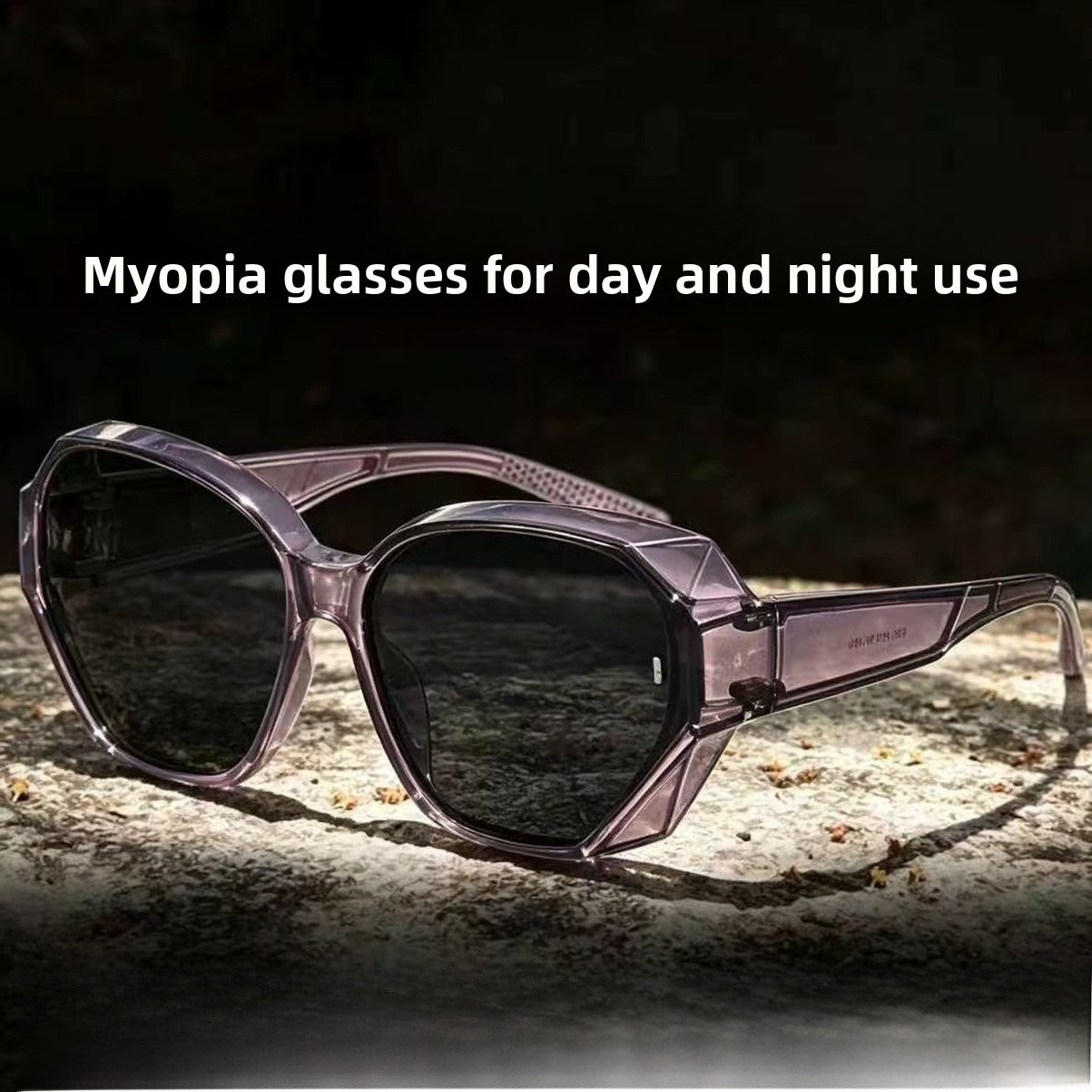 Unisex Polygons Sunglasses With Tac Lens Material In Dyed Black, Perfect For Beach Wear