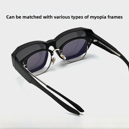 Unisex Polygons Sunglasses With Tac Lens Material In Dyed Black, Perfect For Beach Wear