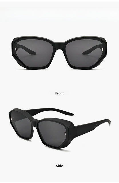 Unisex Polygons Sunglasses With Tac Lens Material In Dyed Black, Perfect For Beach Wear