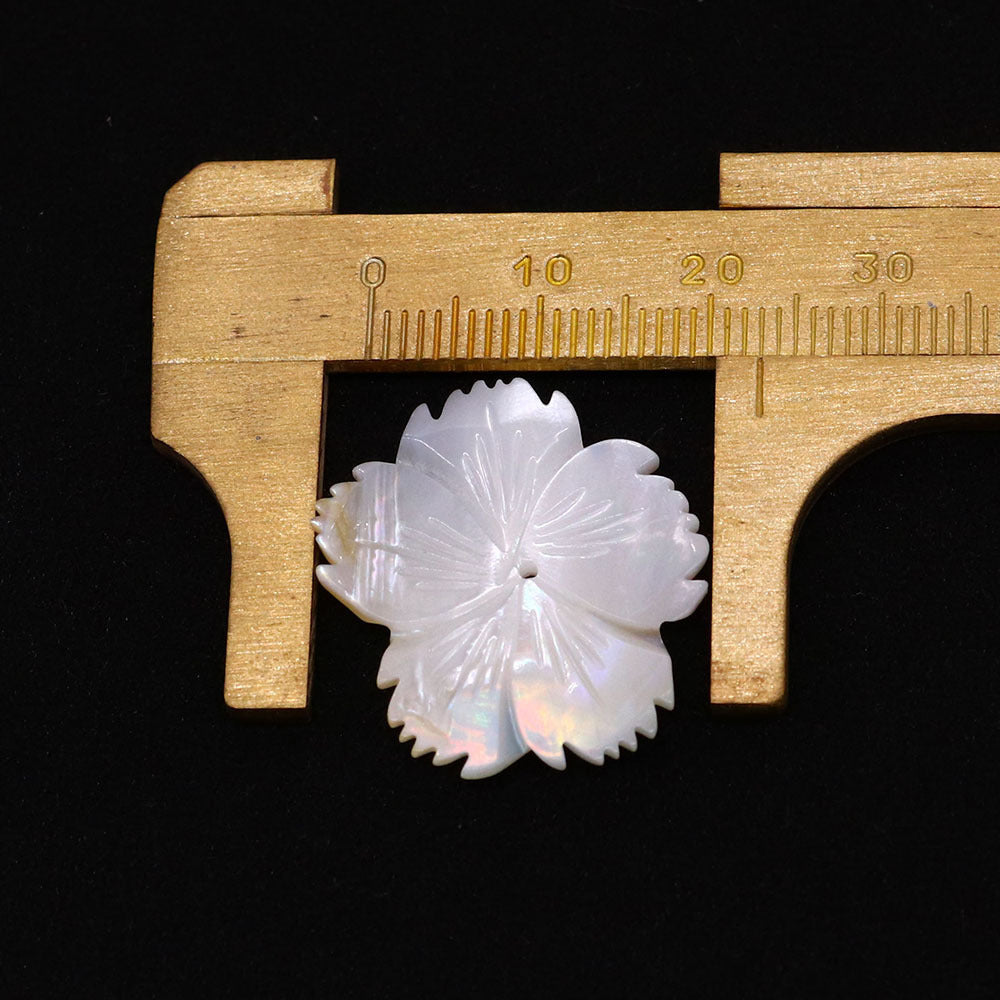 Natural White Shell Flower Beads Carved With Center-Drilled Holes For Jewelry Making