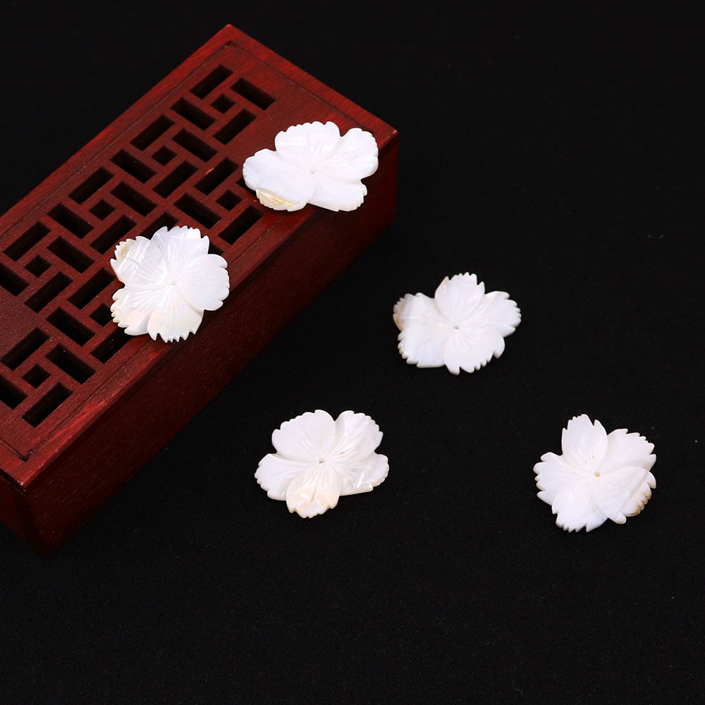 Natural White Shell Flower Beads Carved With Center-Drilled Holes For Jewelry Making