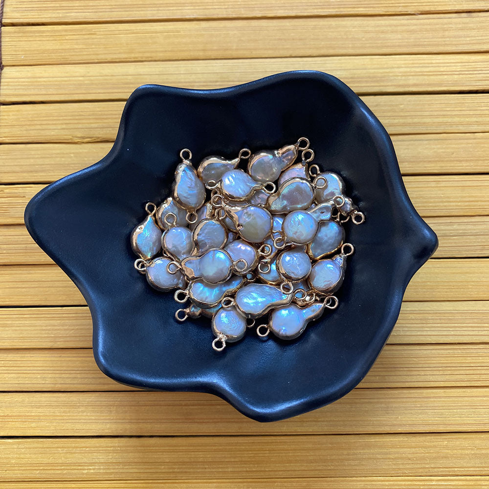 Freshwater Pearl Pendant With Electroplated Craftsmanship In Natural Material, Featuring Pastoral Style Jewelry Accessories