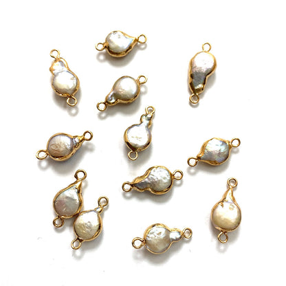 Freshwater Pearl Pendant With Electroplated Craftsmanship In Natural Material, Featuring Pastoral Style Jewelry Accessories