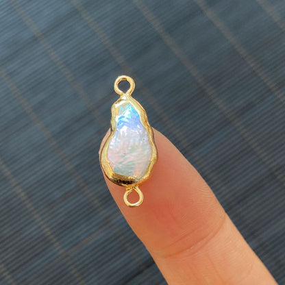 Freshwater Pearl Pendant With Electroplated Craftsmanship In Natural Material, Featuring Pastoral Style Jewelry Accessories
