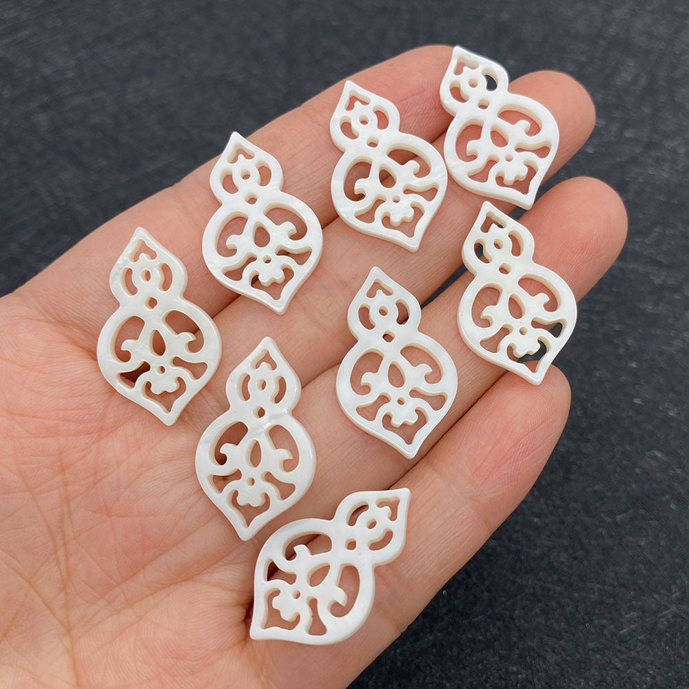 50 PCS White Natural Shell Gourd Pendants For Jewelry Making, Polished Finish