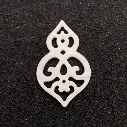 50 PCS White Natural Shell Gourd Pendants For Jewelry Making, Polished Finish