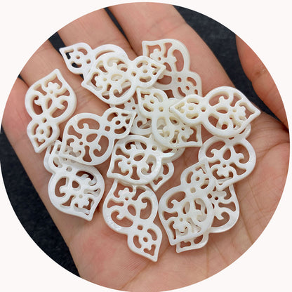 50 PCS White Natural Shell Gourd Pendants For Jewelry Making, Polished Finish