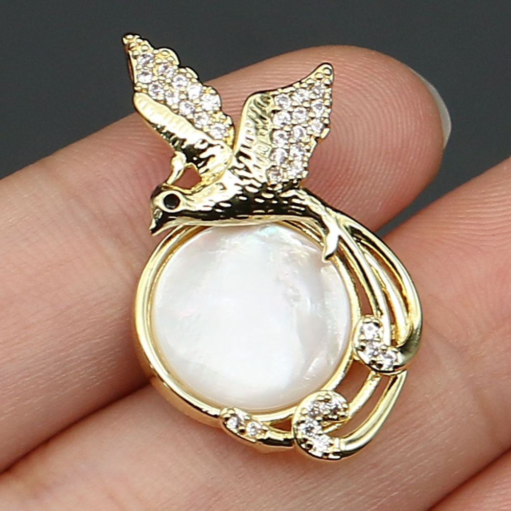 Round Shell Pendant With Rhinestones, Electroplated Finish, White Color