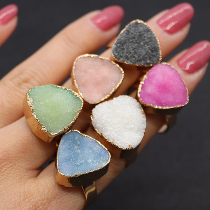 Ethnic Style Unisex Ring Featuring Trillion-cut Natural Stone In Green With Natural Stone Setting
