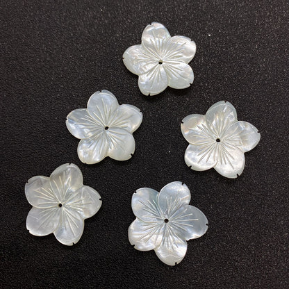 Petal Shell Beads With Carving Craft, Natural Material Featuring Marine Style Jewelry Accessories
