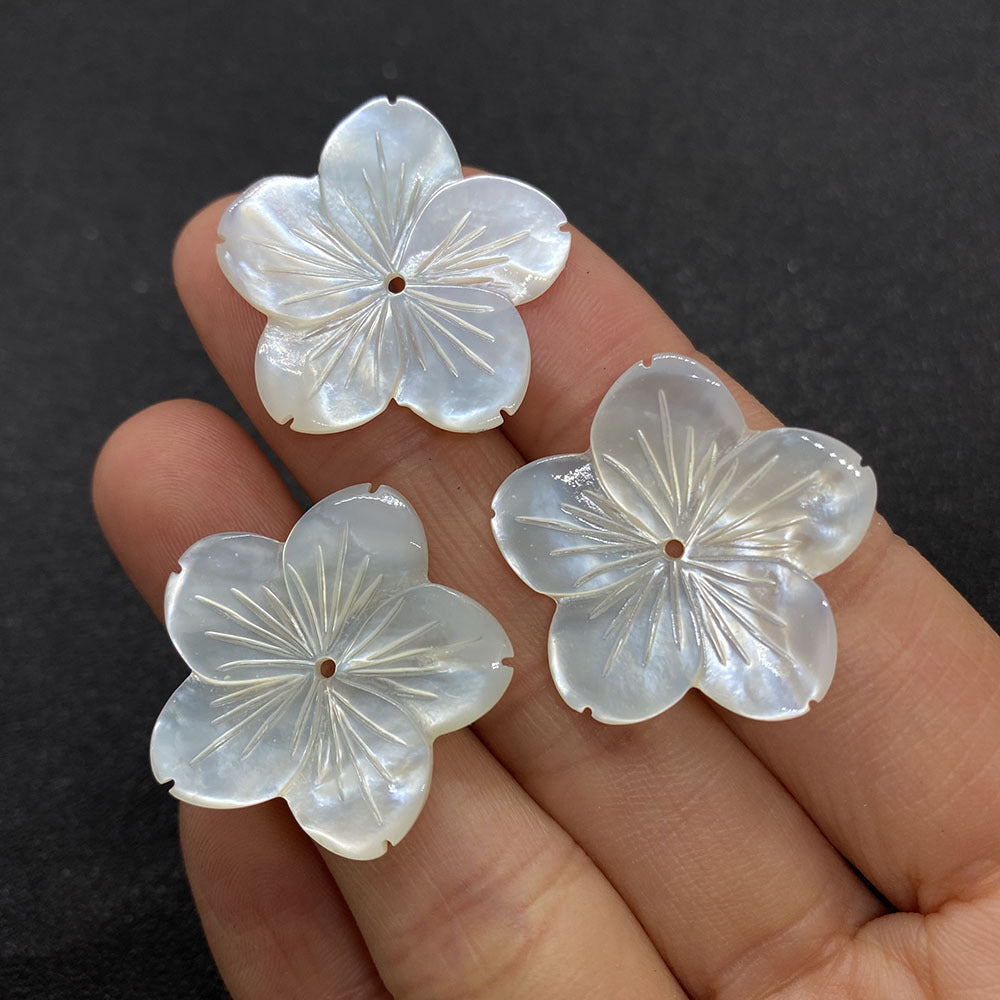 Petal Shell Beads With Carving Craft, Natural Material Featuring Marine Style Jewelry Accessories