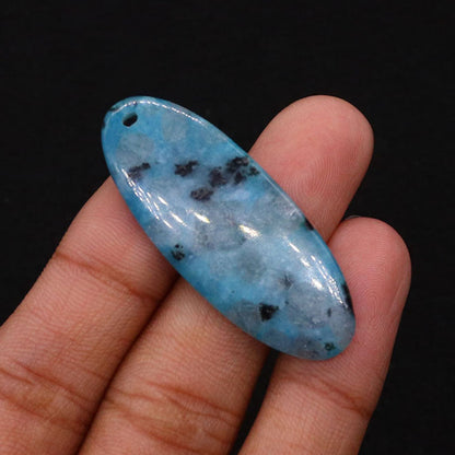 Oval Natural Stone Pendant Featuring Polished Craftsmanship With Dyed Emperor Stone In Synthesis Material