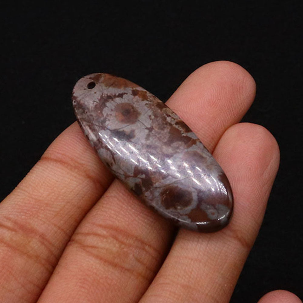 Oval Natural Stone Pendant Featuring Polished Craftsmanship With Dyed Emperor Stone In Synthesis Material