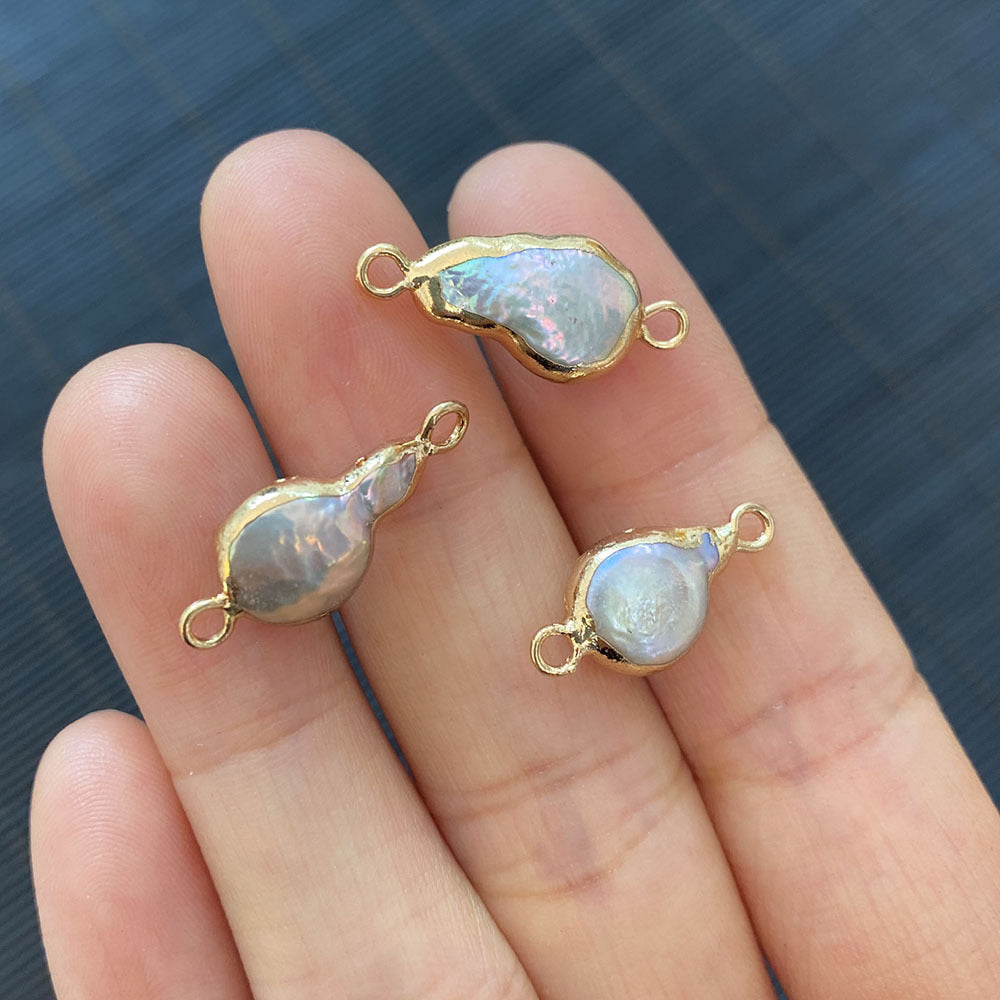 Freshwater Pearl Pendant With Electroplated Craftsmanship In Natural Material, Featuring Pastoral Style Jewelry Accessories