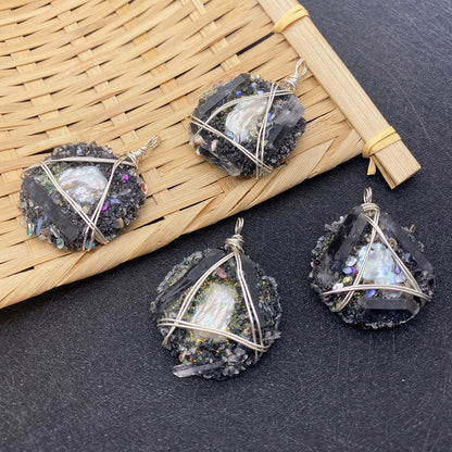 Bohemian Freshwater Pearl Pendant Featuring Irregular Craftsmanship In Dyed Black Natural Material
