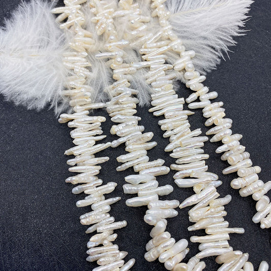 Polished Freshwater Pearl Beads With 3mm Diameter Featuring Baroque Pearl Inlay In Baroque Style