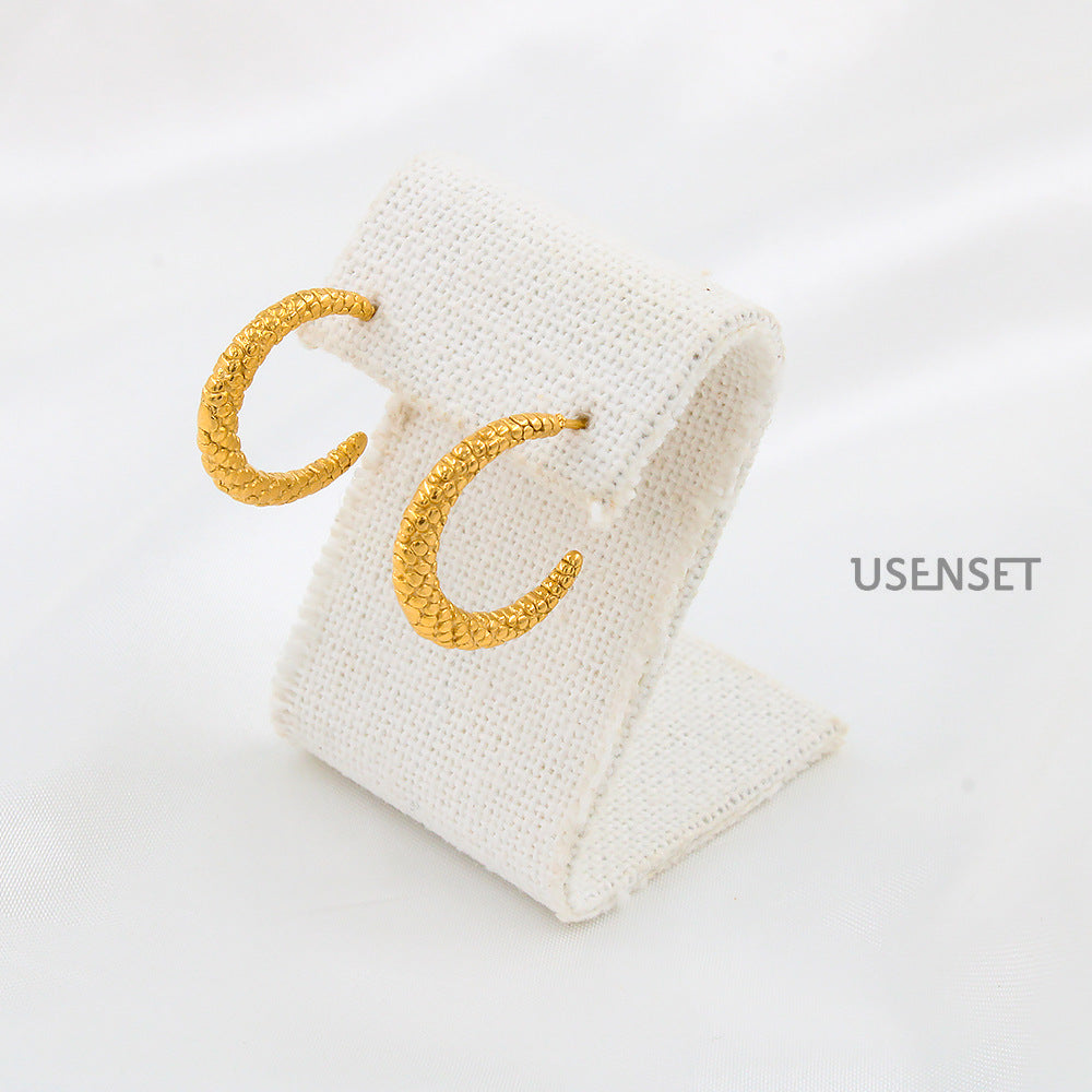 Women’s Gold Horns Stud Earrings With Electroplated Coating And Durable 304 Stainless Steel Posts