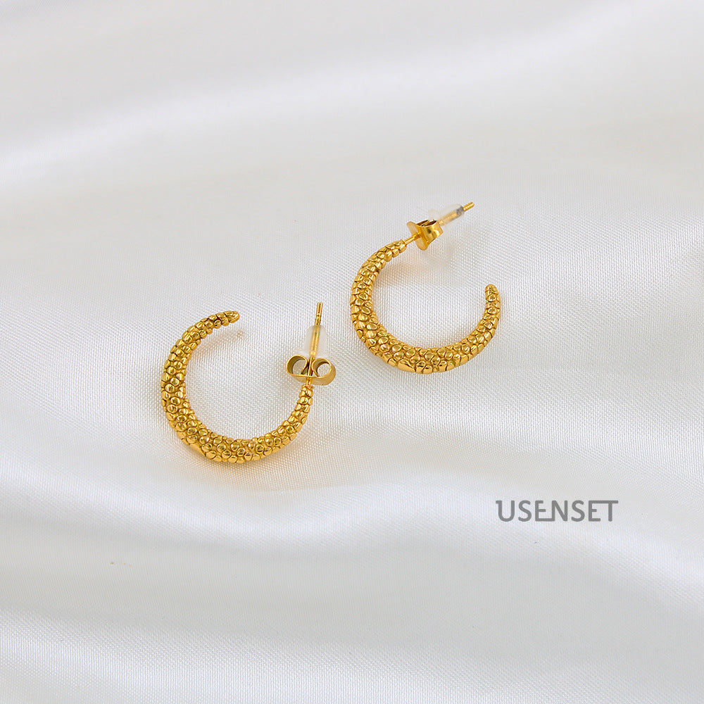 Women’s Gold Horns Stud Earrings With Electroplated Coating And Durable 304 Stainless Steel Posts