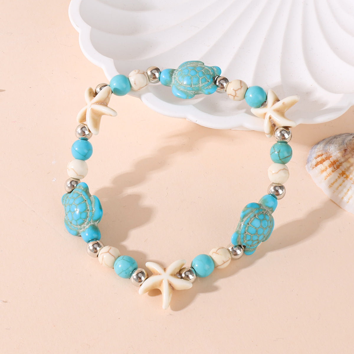 Unisex Marine Style Bracelet Featuring Tortoise Pattern And Turquoise Beads On Elastic String With Beaded Chain Craftsmanship