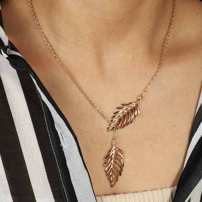 Classic Style Leaf Carving Necklace For Adults, Golden Plated Zinc Alloy With Box Chain