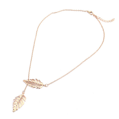 Classic Style Leaf Carving Necklace For Adults, Golden Plated Zinc Alloy With Box Chain
