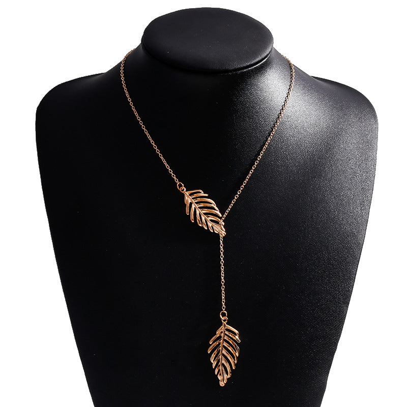 Classic Style Leaf Carving Necklace For Adults, Golden Plated Zinc Alloy With Box Chain