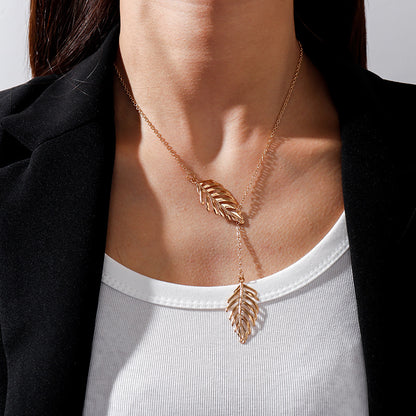 Classic Style Leaf Carving Necklace For Adults, Golden Plated Zinc Alloy With Box Chain