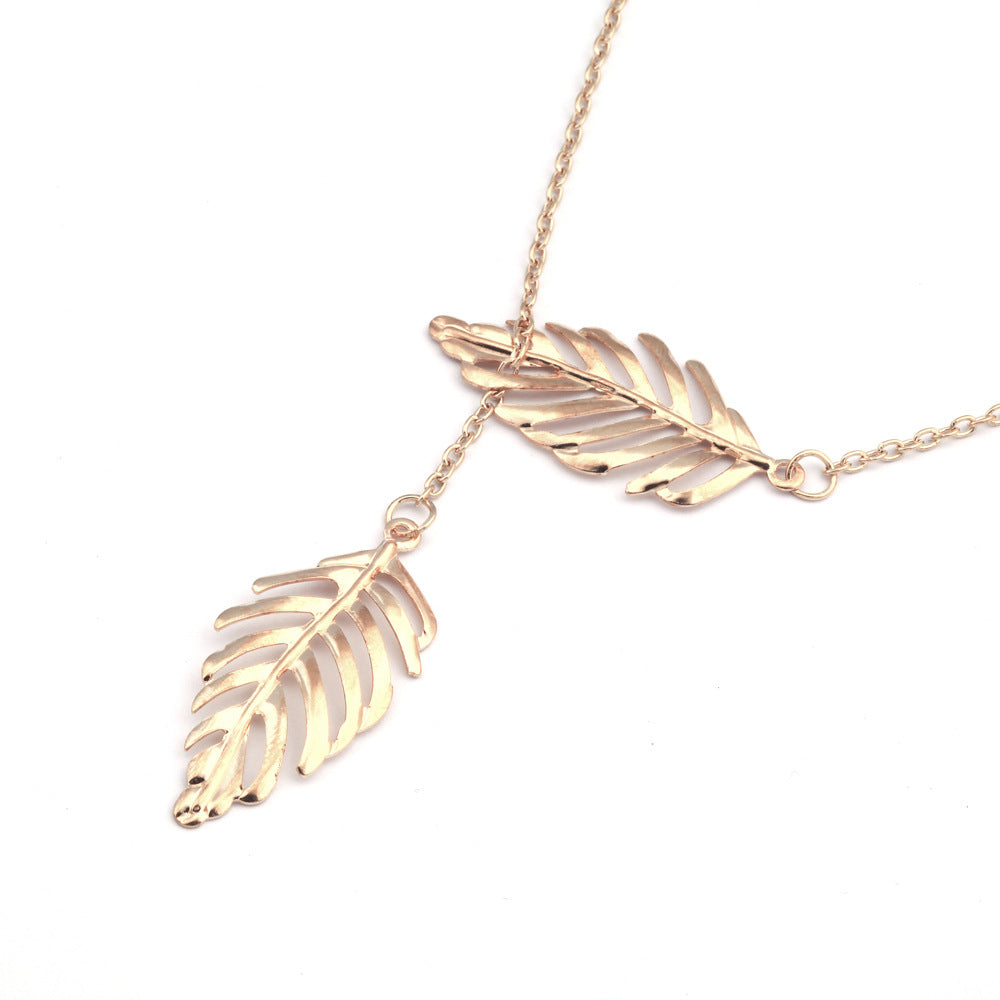 Classic Style Leaf Carving Necklace For Adults, Golden Plated Zinc Alloy With Box Chain
