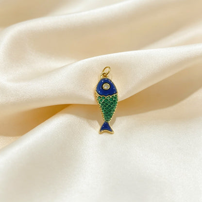 Fish Pendant Made Of 304 Stainless Steel Featuring Electroplated Finish, Stylish Commute Jewelry Accessory