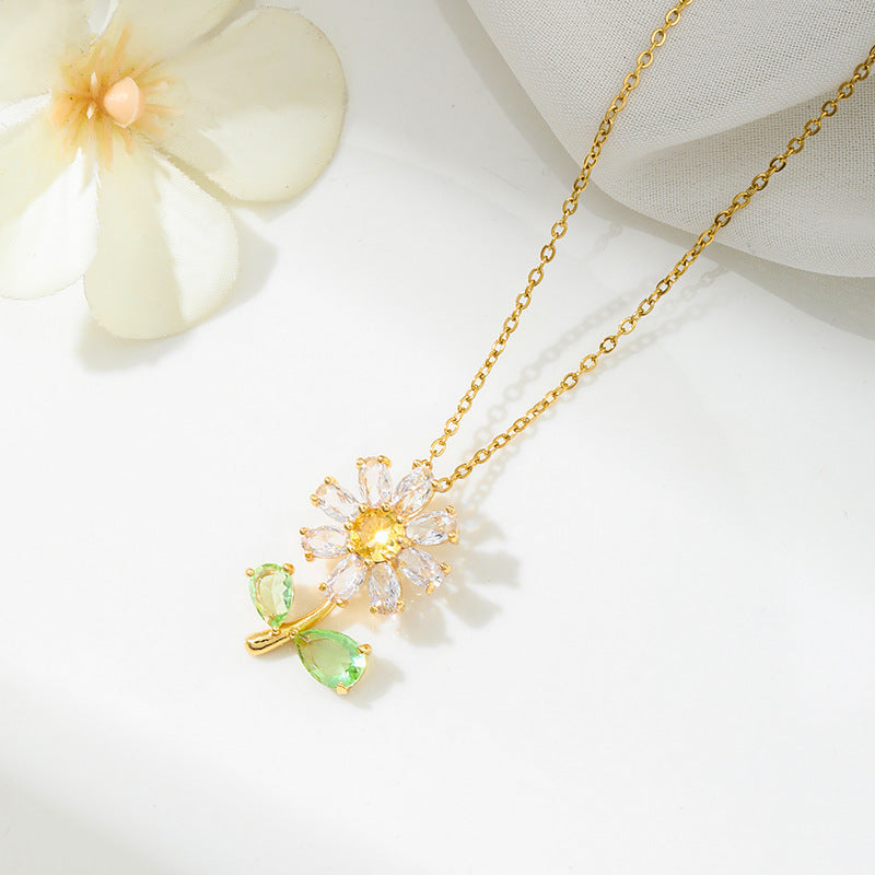 Sunflower Gold Titanium Steel Necklace For Women With Zircon Inlay And Cable Chain In Pastoral Style