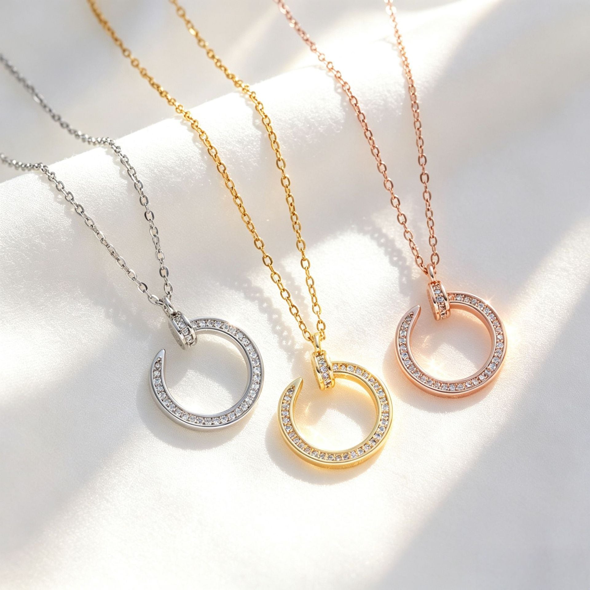 Luxurious Gold C Shape Choker Necklace In 304 Stainless Steel With Zircon Inlay And Copper Pendant, Perfect For Couples