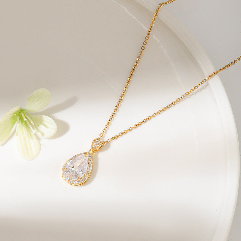18K Real Gold Plated Water Droplets Pendant Necklace For Women In Titanium Steel With Zircon Inlay And Cable Chain