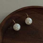 Er5649 Gold White Shell