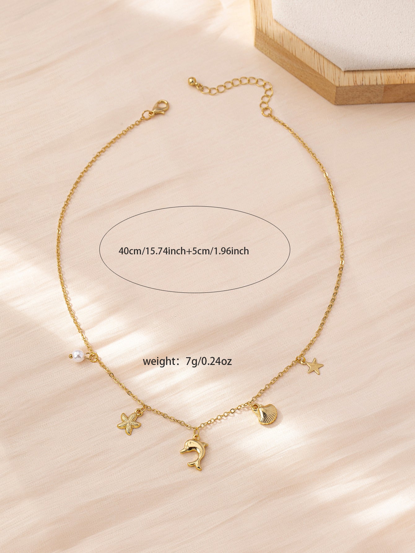 Bohemian Three-dimensional Starfish Necklace For Women With Golden Plated Zinc Alloy And Foxtail Chain
