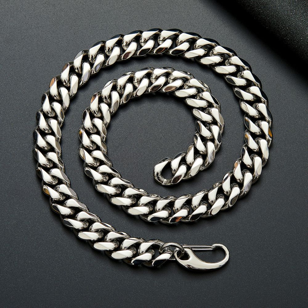 Men's Cuban Chain Link Necklace In Steel Color, Made Of Durable Titanium Steel With Classic Cuban Link Curb Chain Design