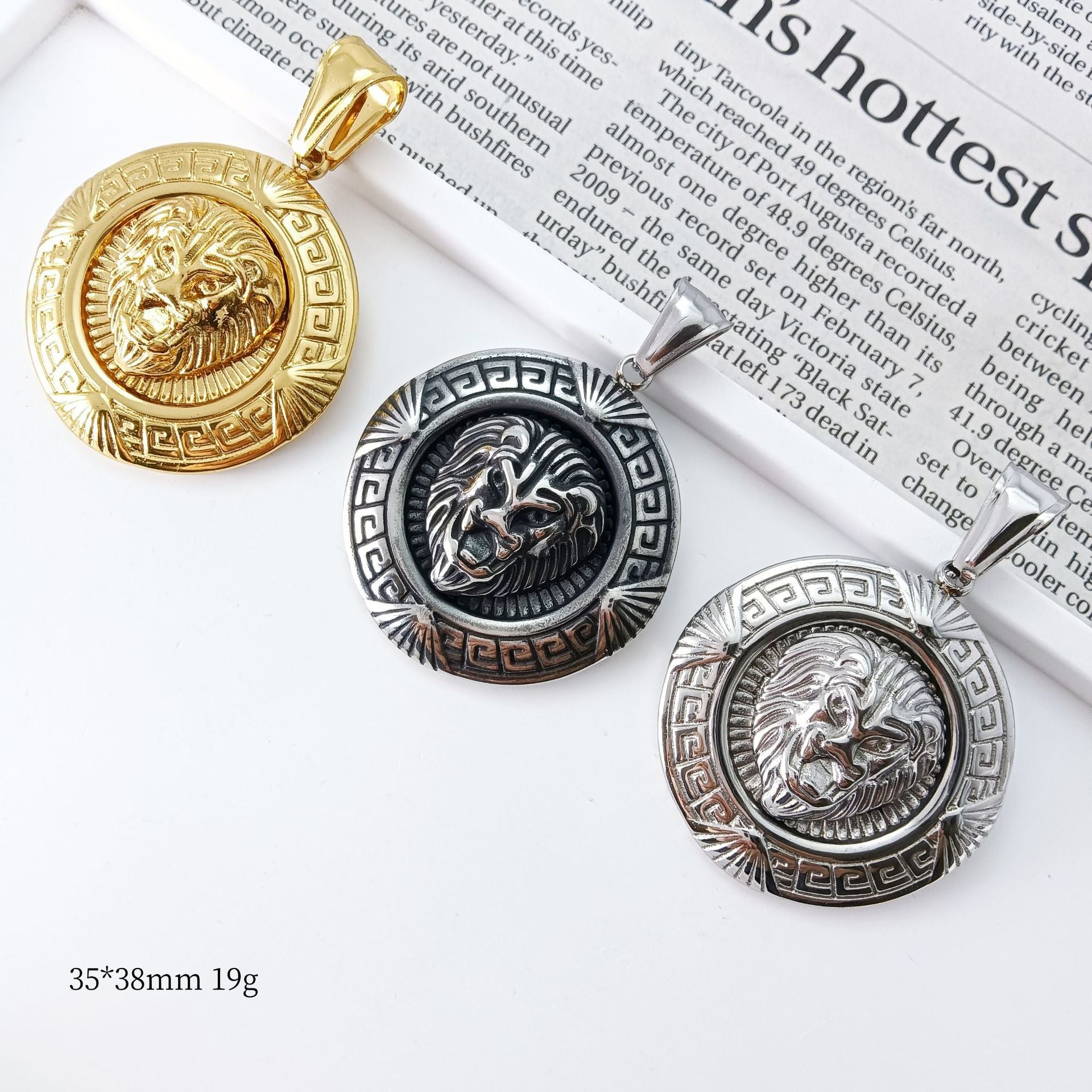 Simple Style Lion Pendant In Steel Color, Electroplated 304 Stainless Steel With Polished Finish