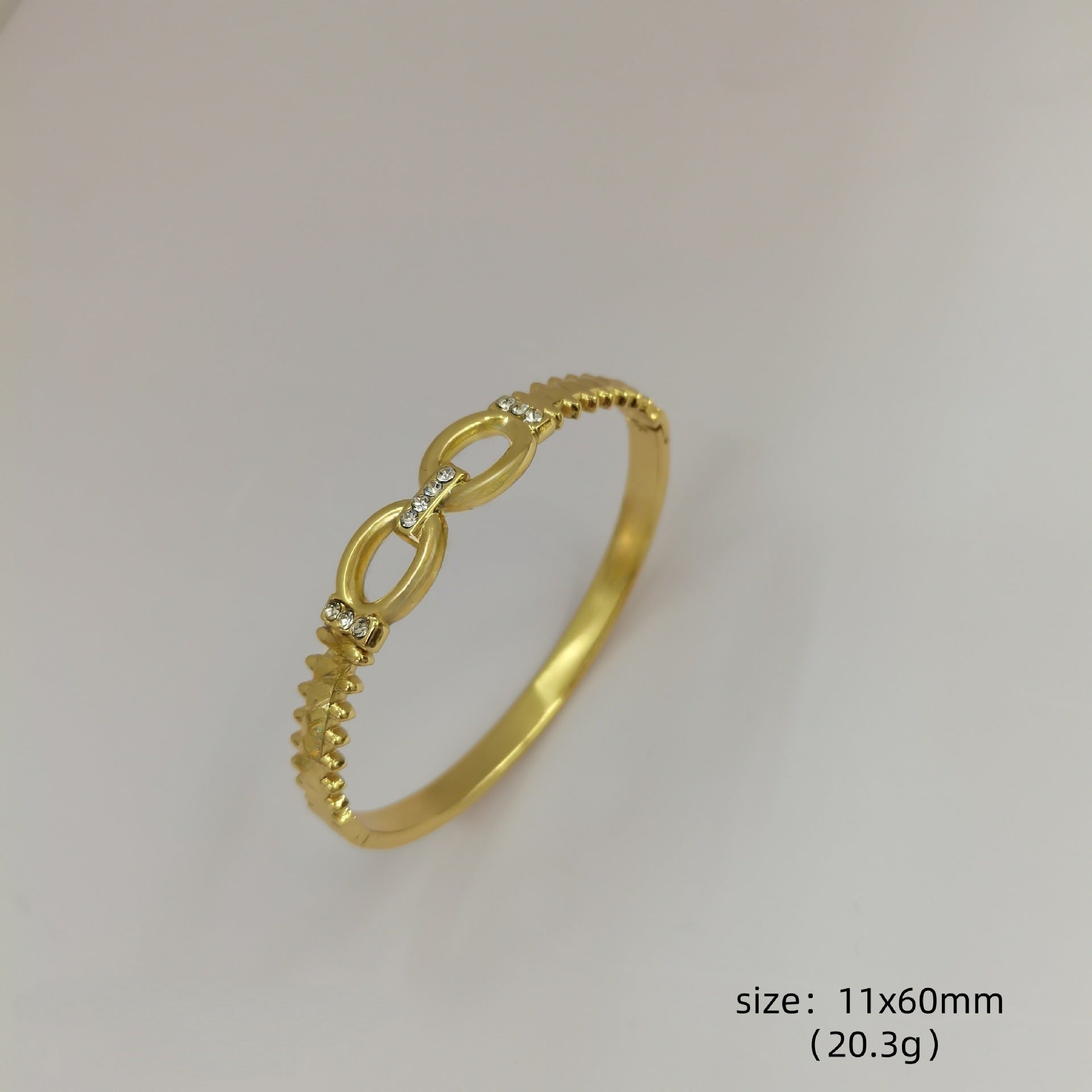 Round Bangle For Women In 304 Stainless Steel With Electroplated Gold Plating