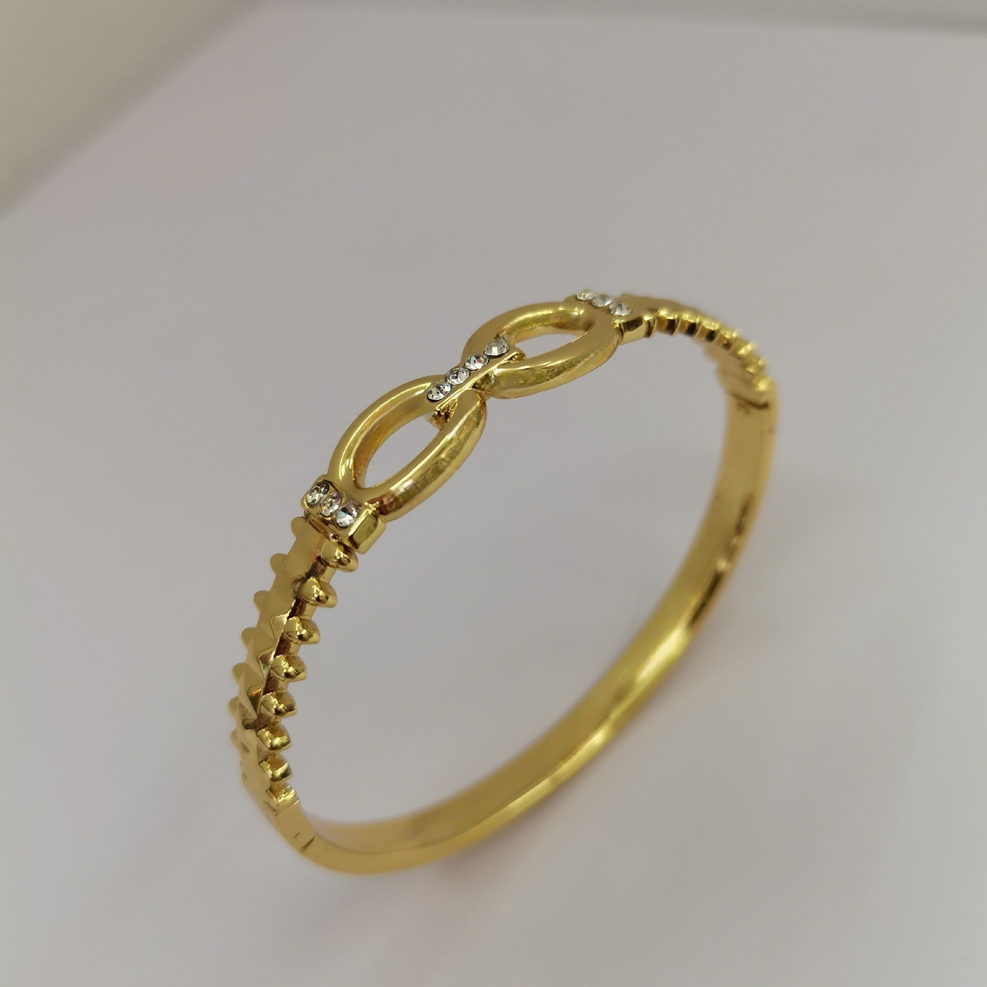 Round Bangle For Women In 304 Stainless Steel With Electroplated Gold Plating