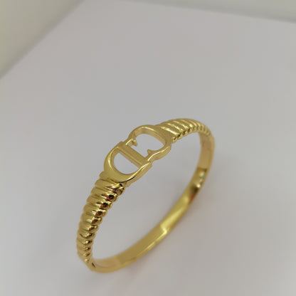 Round Bangle For Women In 304 Stainless Steel With Electroplated Gold Plating