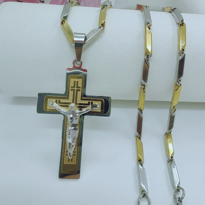 Men's Cross Pendant In 304 Stainless Steel With Steel Color Finish