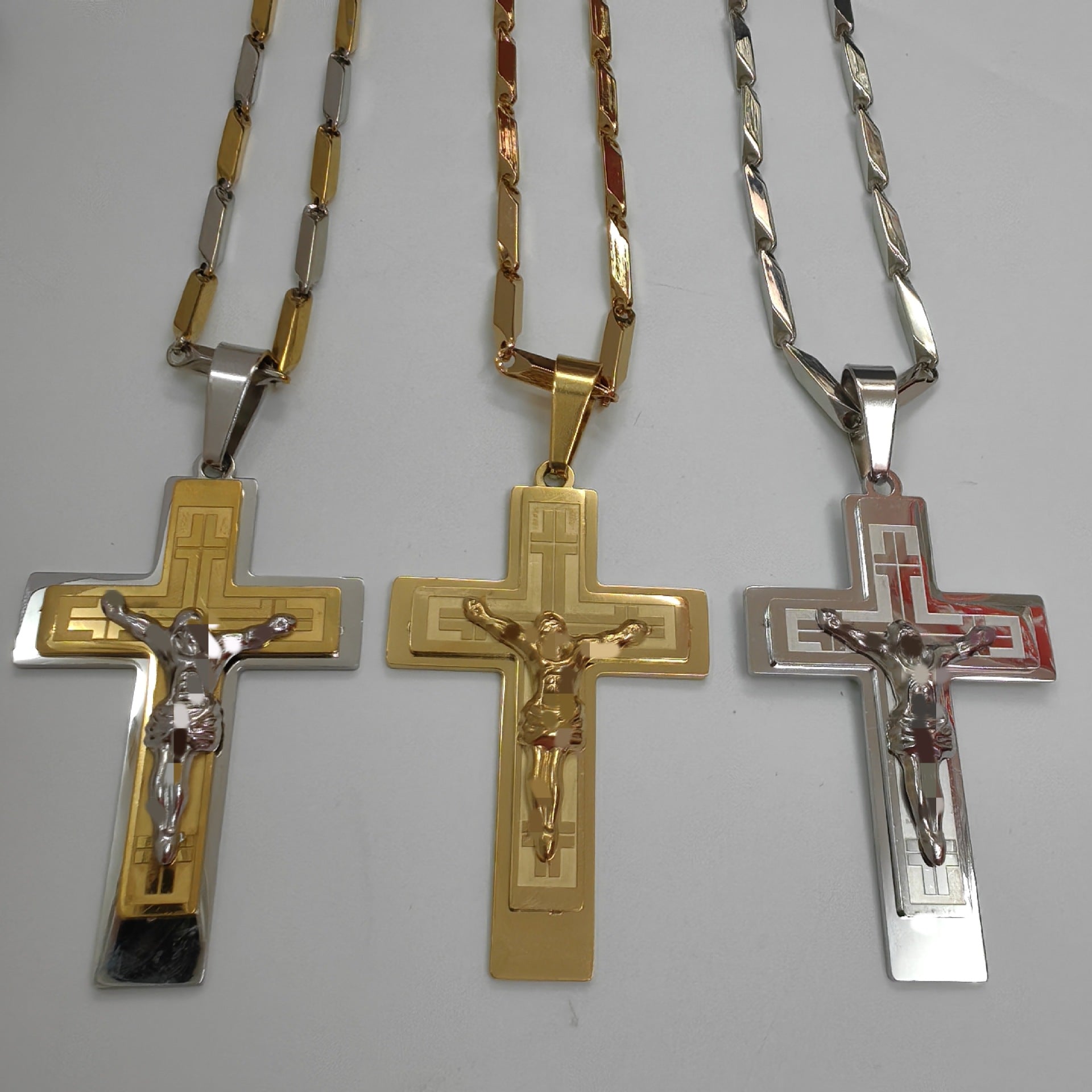 Men's Cross Pendant In 304 Stainless Steel With Steel Color Finish