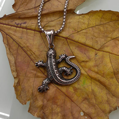 Polished 304 Stainless Steel Animal Pendant For Men In Steel Color, Perfect For Spring