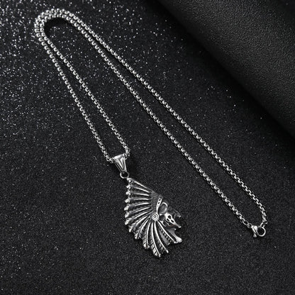 Men's Smiley Face Pendant In 304 Stainless Steel Jewelry