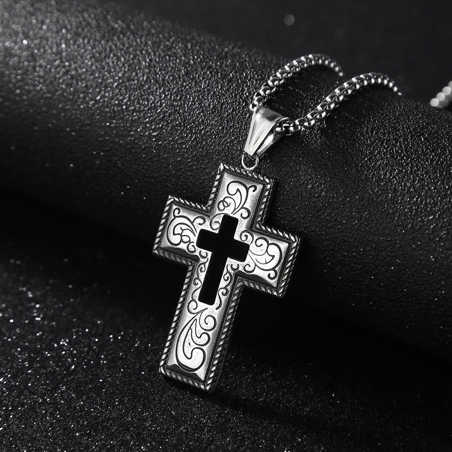 Retro Men's Pearl Pendant Made Of Durable 304 Stainless Steel Jewelry