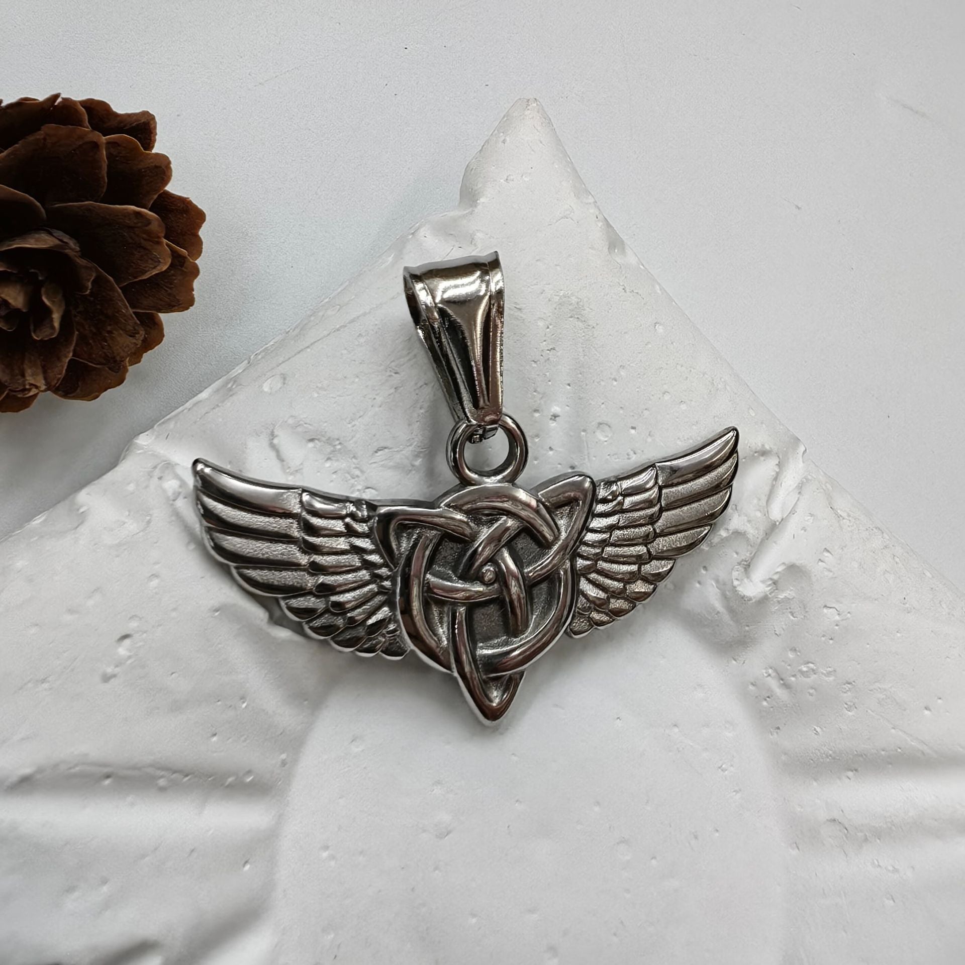 Polished Titanium Steel Animal Pendant For Men In Steel Color, Perfect For Summer Wear