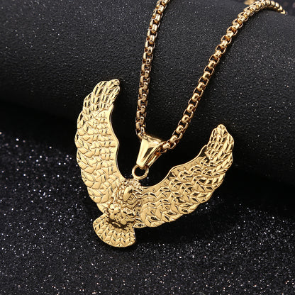 Men's Animal Pendant Made Of Durable 304 Stainless Steel In Elegant Gold Finish