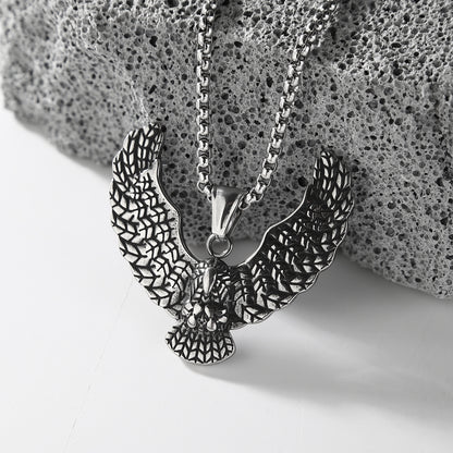 Men's Animal Pendant Made Of Durable 304 Stainless Steel In Elegant Gold Finish