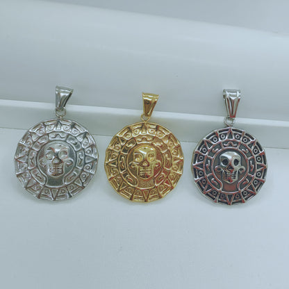 Geometric Metal Pendant For Men Featuring Enamel Craftsmanship In Steel Color